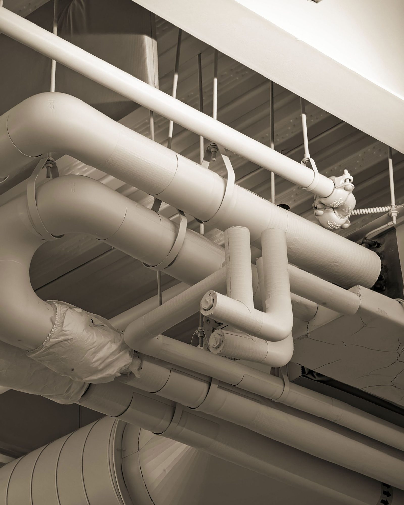 Industrial pipes and ducts